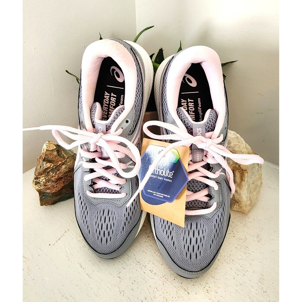 Asic Gel Contend 7 Woman's Tennis Shoes - Size - 7.5 New in box. Wide